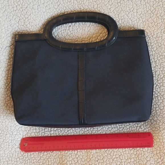 EUC Simple Night Out Purse Tote - Picture 2 of 5